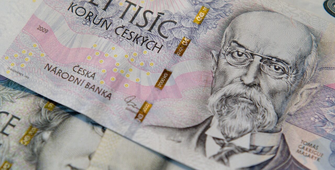 How to invest in crypto safely